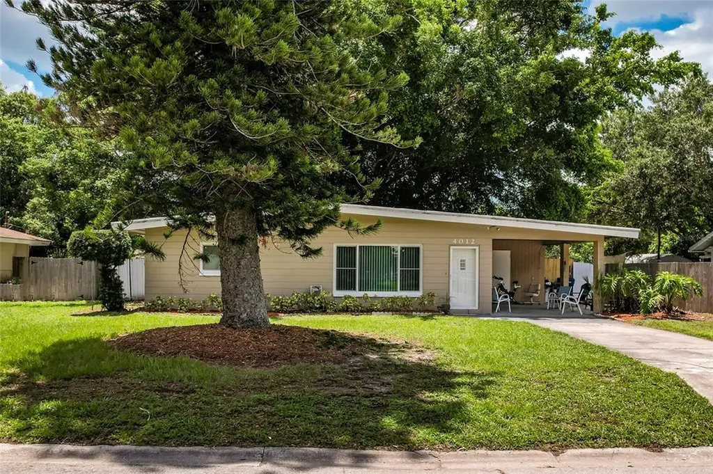 4012 25th Street W Bradenton FL 34205