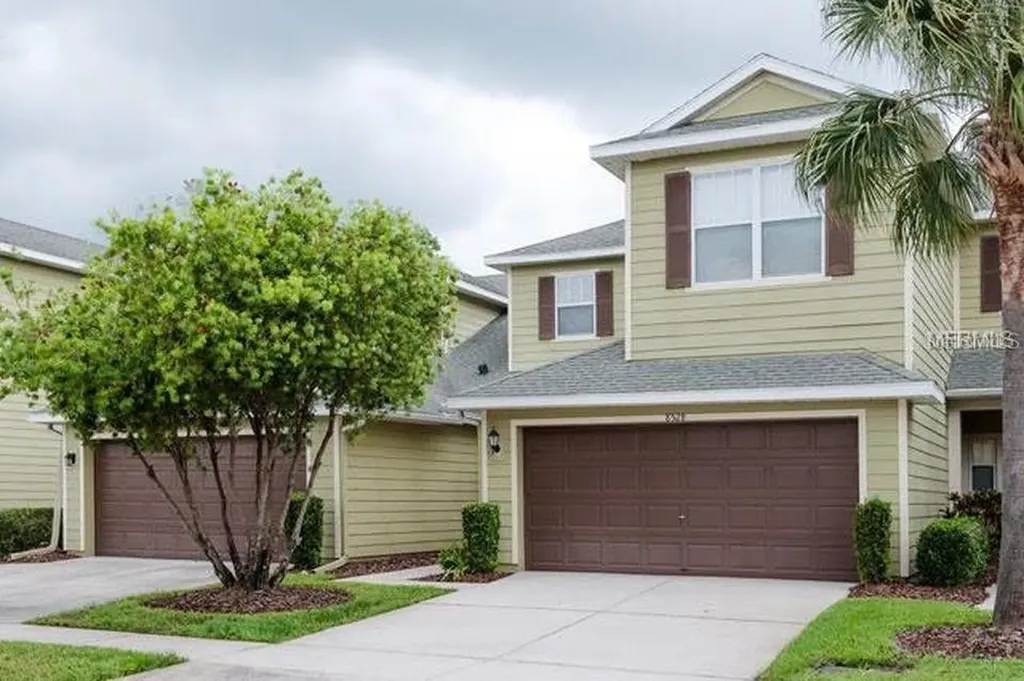 8528 Sandpiper Ridge Avenue Tampa FL 33647