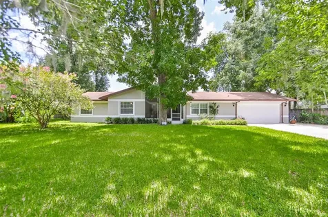 815 Old Darby Street Seffner FL 33584