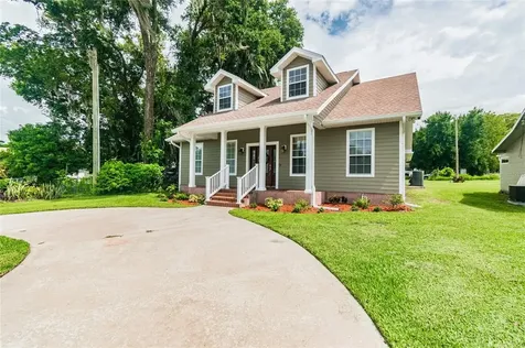 708 W Saunders Street Plant City FL 33563