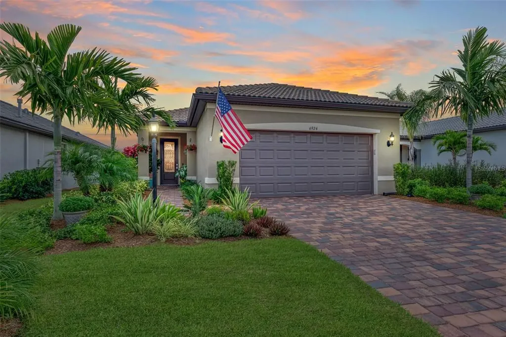 6924 Holbrook Cove Bradenton FL 34202