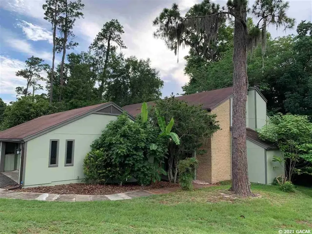 1651 NW 19th Circle Gainesville FL 32605