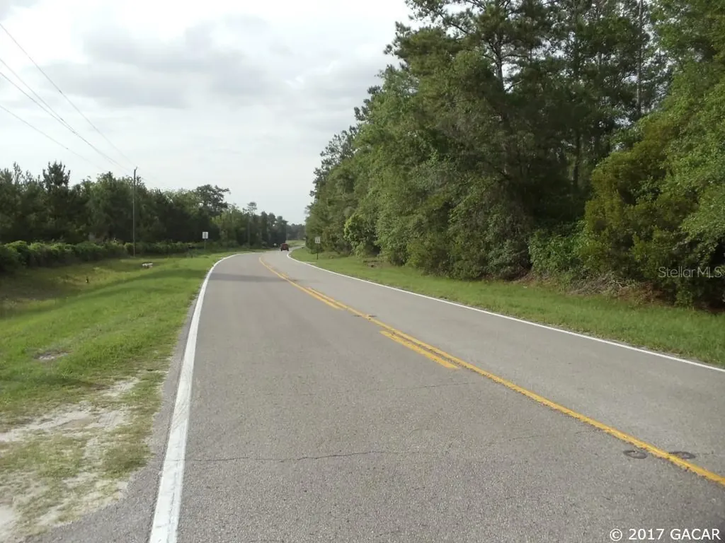 3306 NE County Road 1469 Hawthorne FL 32640