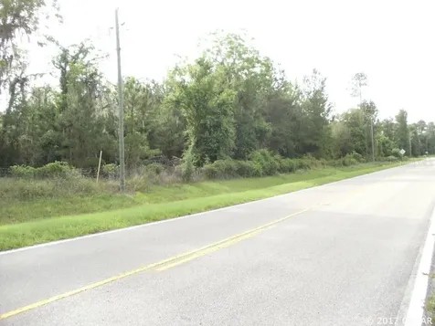 3306 NE County Road 1469 Hawthorne FL 32640