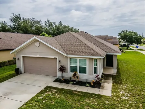 4228 Barnsley Lane Tavares FL 32778