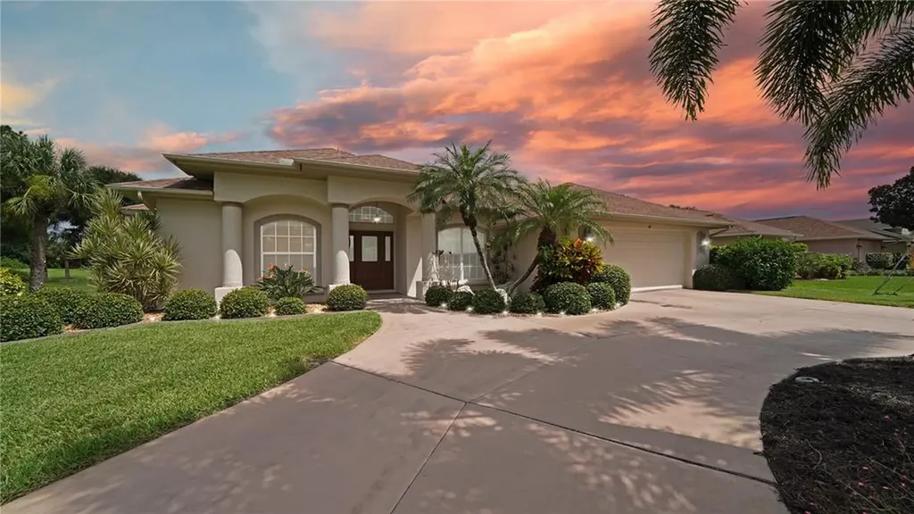 87 Long Meadow Court Rotonda West FL 33947