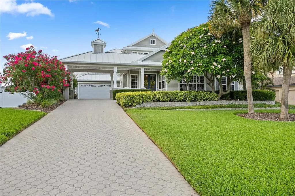 107 11th Street E St Petersburg FL 33715