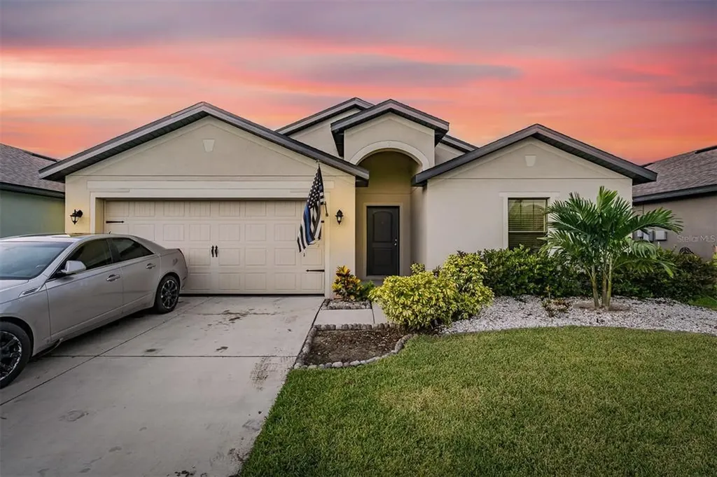 620 Chatham Walk Drive Ruskin FL 33570