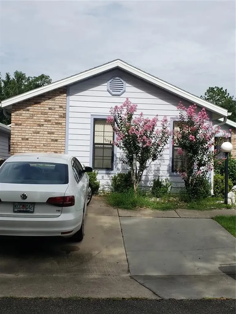 2205 NE 40th Avenue Ocala FL 34470