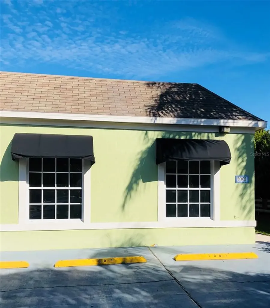 1001 Universal Rest Place Kissimmee FL 34744