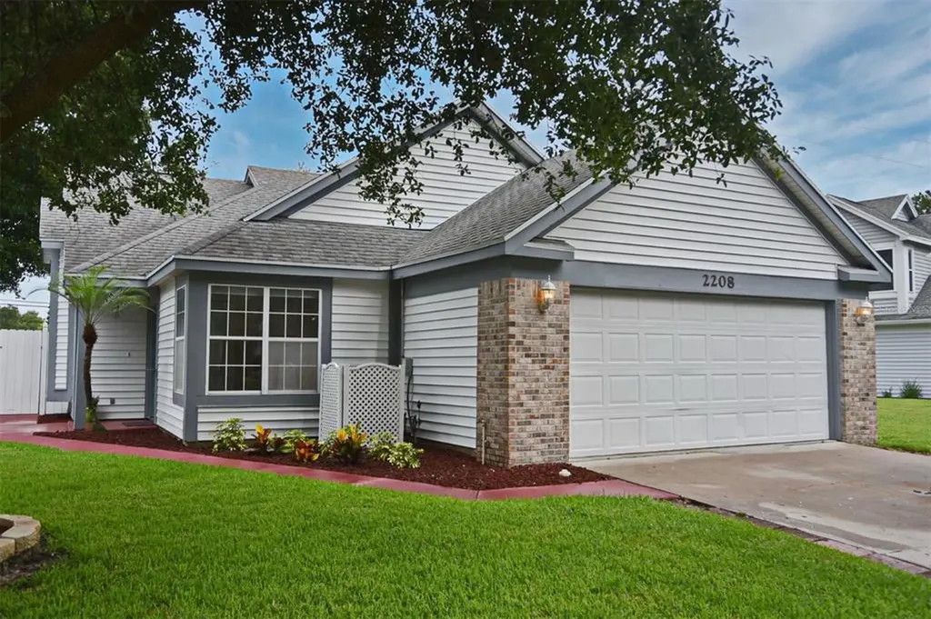 2208 Maryday Court Orlando FL 32812