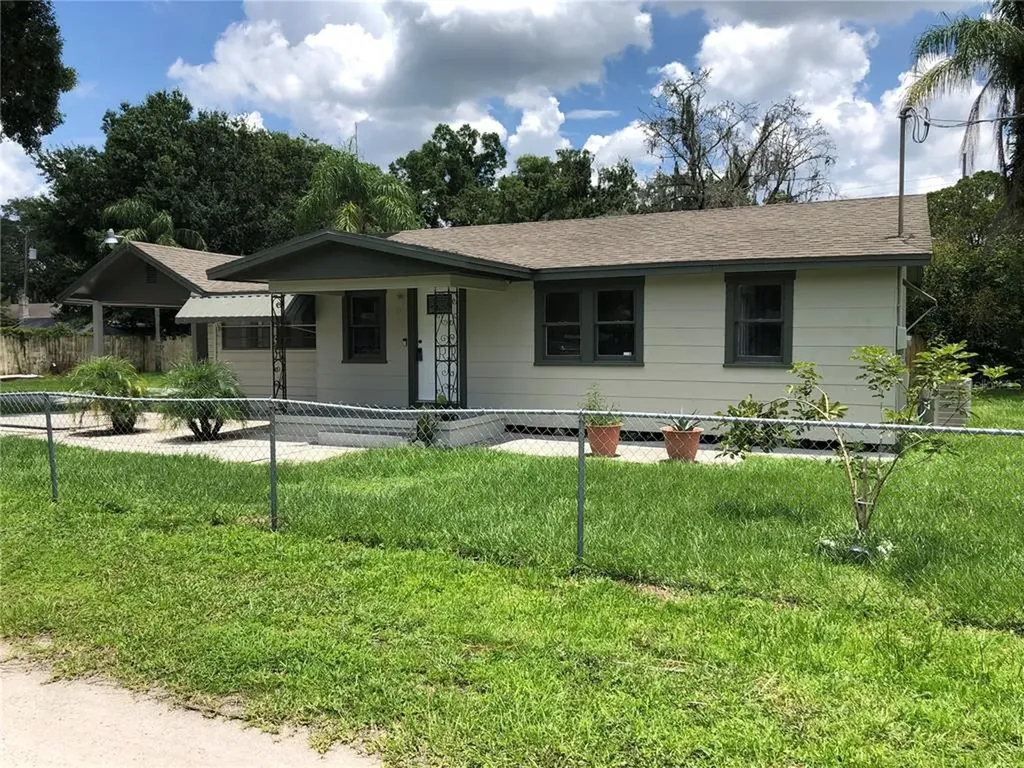 18 John Martin Street Plant City FL 33563