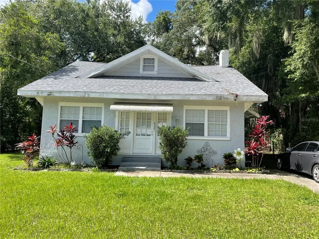 432 Avenue A NE Winter Haven FL 33881