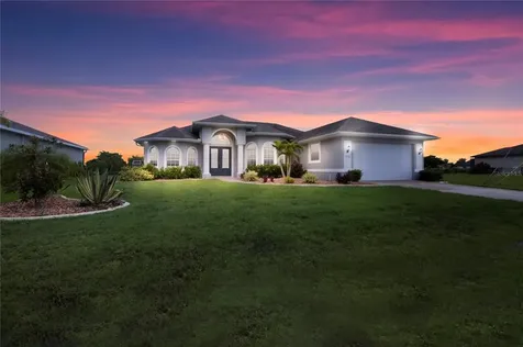7518 Dracena Punta Gorda FL 33955