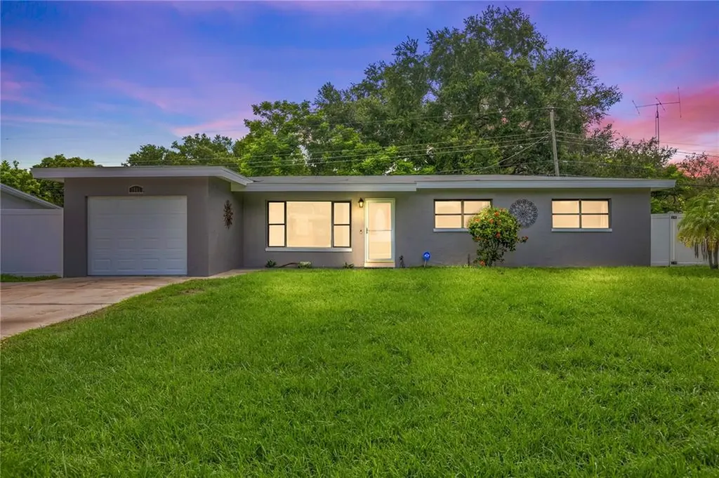 1501 S Evergreen Avenue Clearwater FL 33756