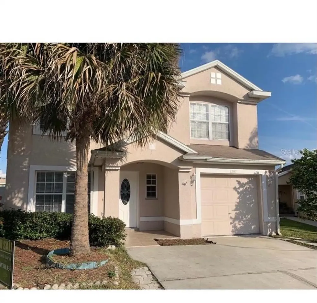 1247 Heather Lake Drive Orlando FL 32824