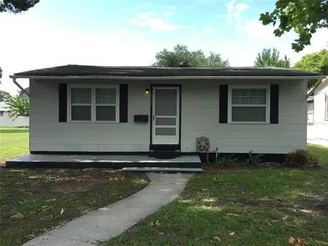 4535 Emerson Avenue S St Petersburg FL 33711