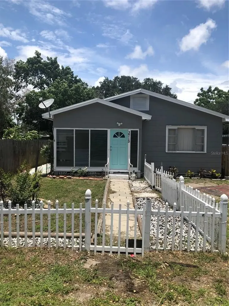 3715 58th Avenue N St Petersburg FL 33714
