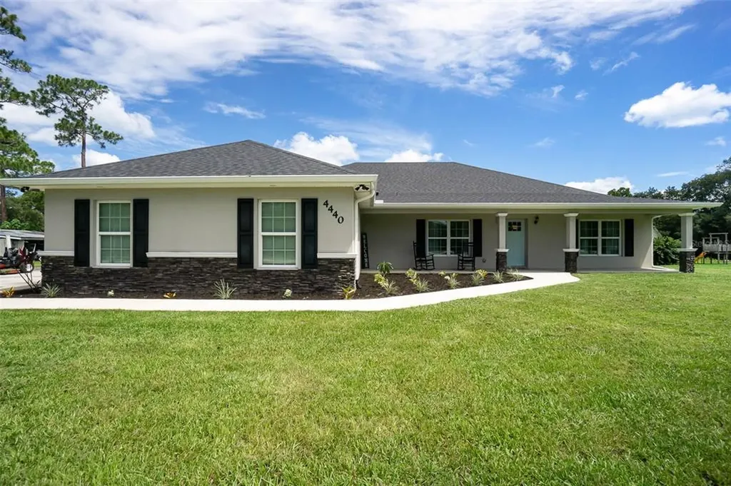 4440 Burkholm Road Mims FL 32754