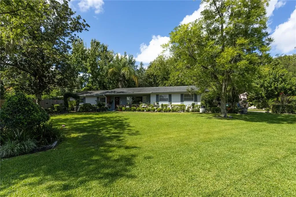 3610 Mirror Lake Drive Apopka FL 32703