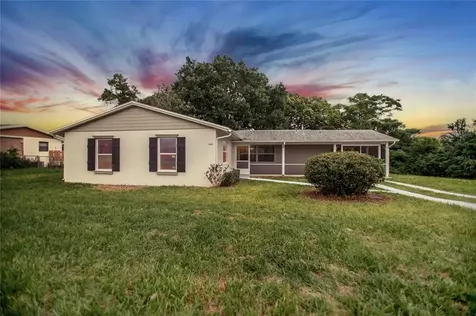 1720 Twin Oak Street Deltona FL 32725