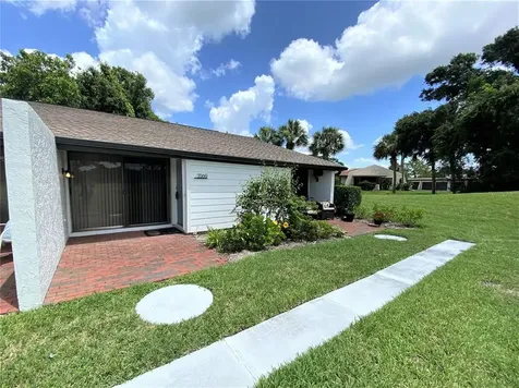 3569 Longmeadow Sarasota FL 34235