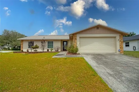 2306 Beechwood Court Plant City FL 33563