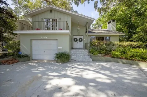 1130 43rd Avenue N St Petersburg FL 33703