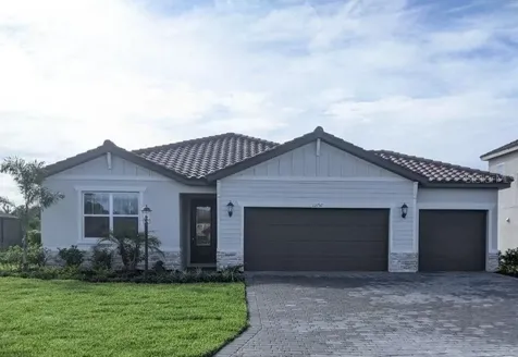 13732 American Prairie Place Bradenton FL 34211