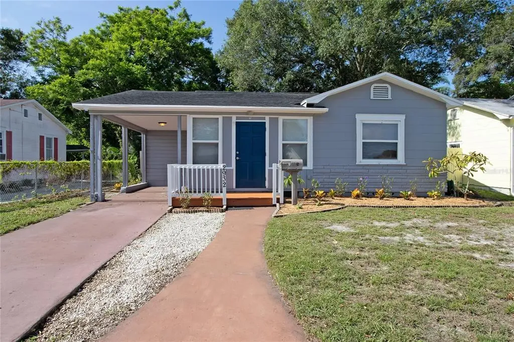 2932 12th Avenue N St Petersburg FL 33713