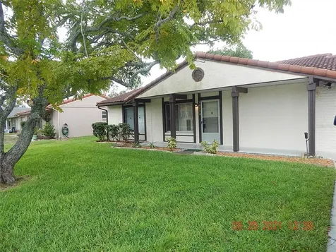 10134 Crown Court Orlando FL 32821