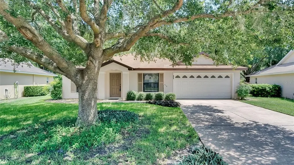 880 Vindale Road Tavares FL 32778