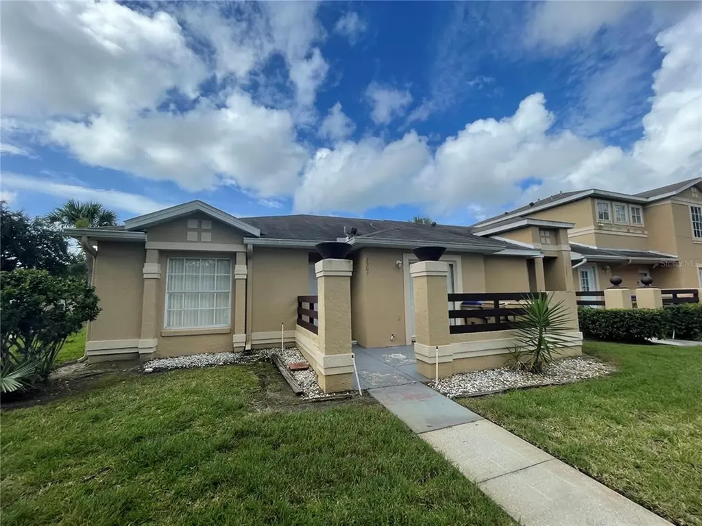 3307 Sandy Shore Lane Kissimmee FL 34743