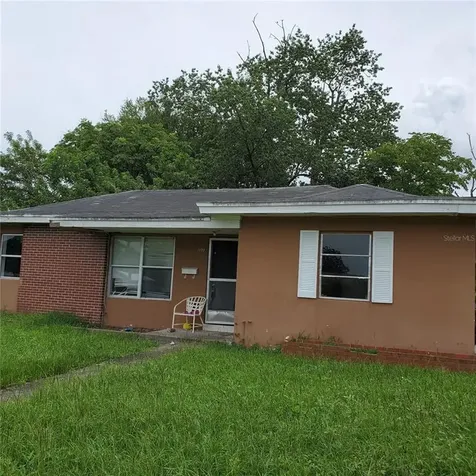 1197 Briarwood Avenue Deltona FL 32725