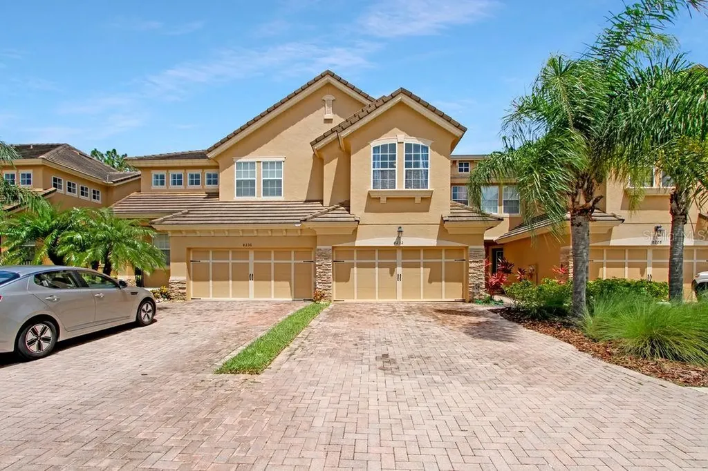 8232 Villa Grande Court Sarasota FL 34243