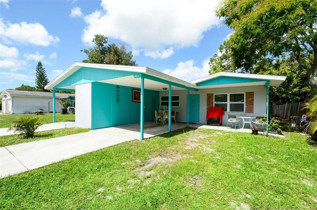 4904 19th Street W Bradenton FL 34207