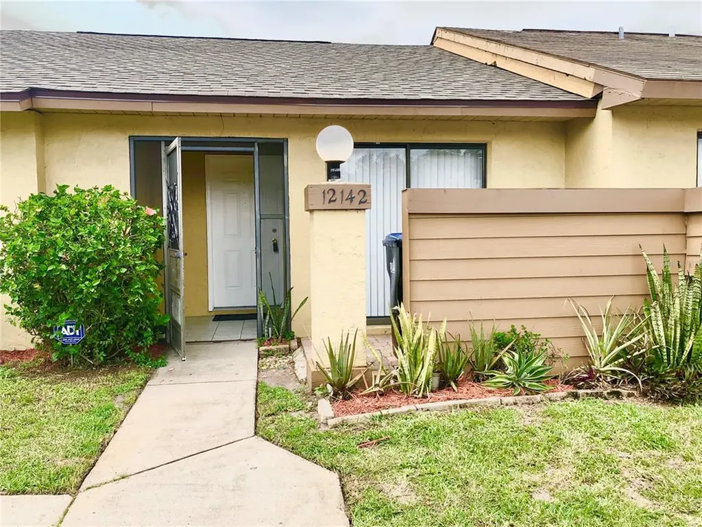12142 Sandal Creek Way Orlando FL 32824