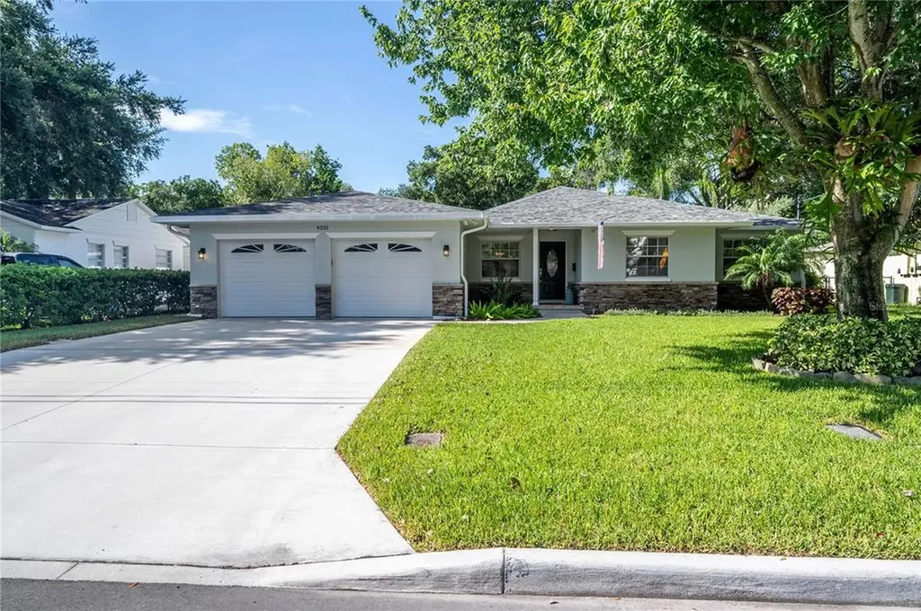 4310 W Watrous Avenue Tampa FL 33629