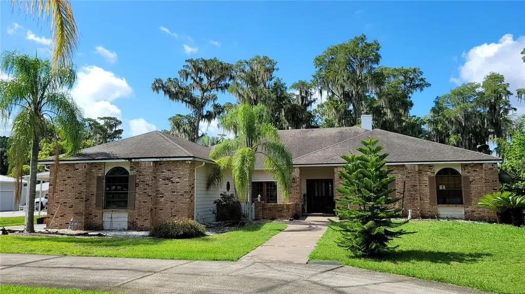 10637 Lake Louisa Road Clermont FL 34711