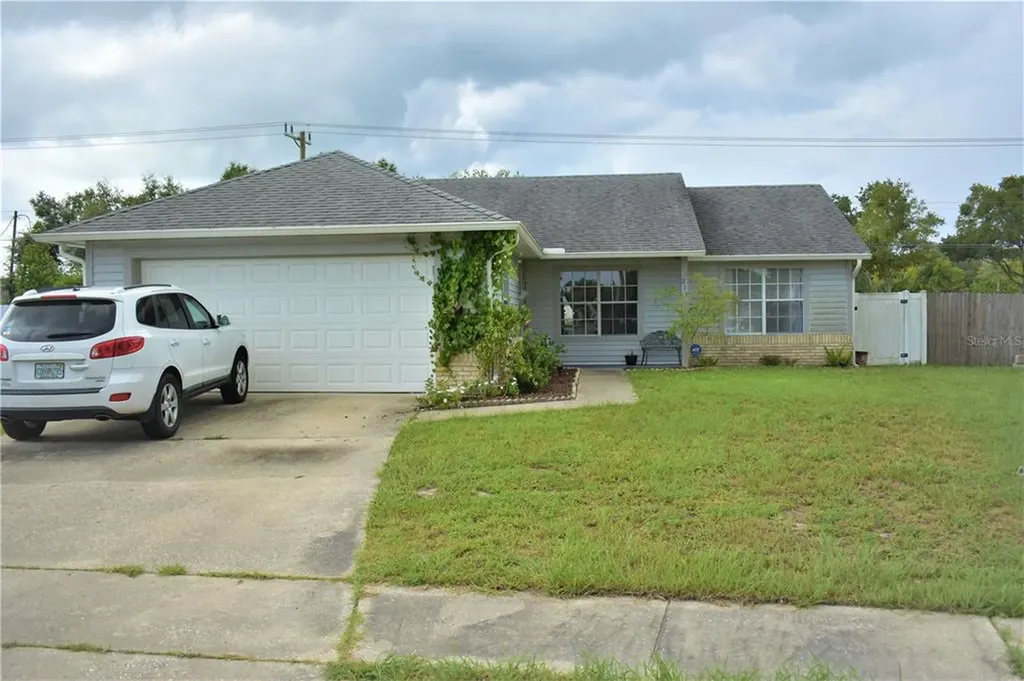 213 S Hampton Court Sanford FL 32773