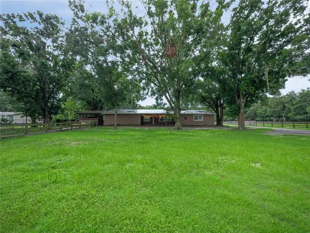 4719 Fietzway Road Dover FL 33527