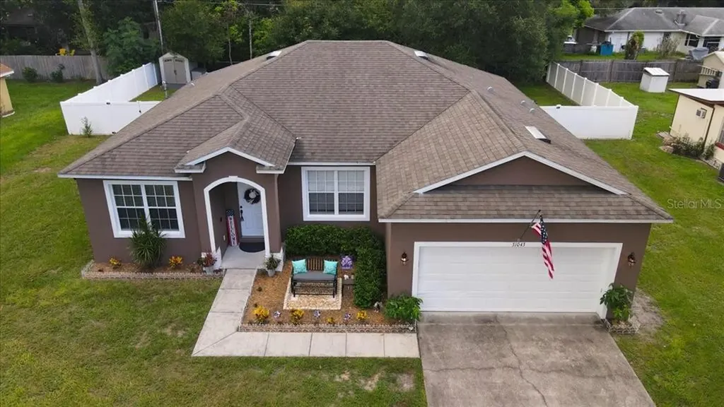 31043 Oakmont Avenue Sorrento FL 32776