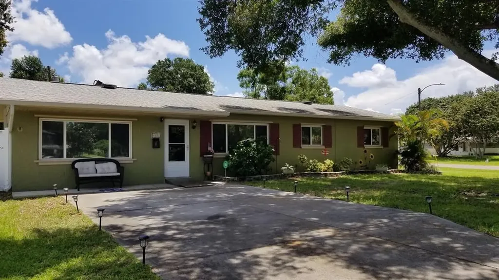 6801 19th Street N St Petersburg FL 33702