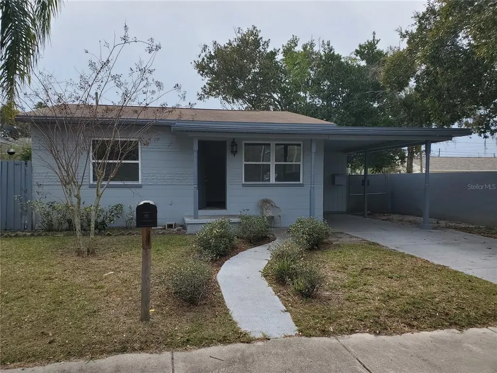 1512 7th Avenue N St Petersburg FL 33705