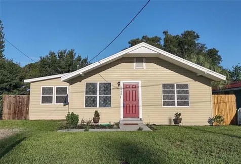 5456 59th Way N St Petersburg FL 33709