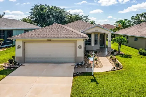 5462 Bounty Circle Tavares FL 32778