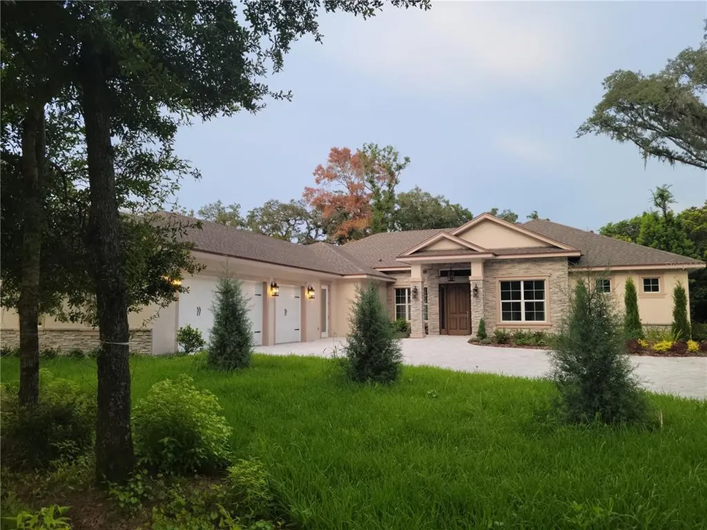 17847 Simmons Road Lutz FL 33548