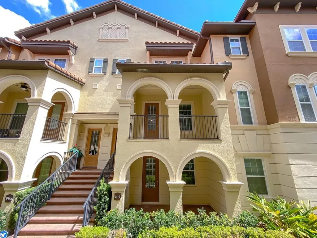 904 Lobelia Drive Lake Mary FL 32746