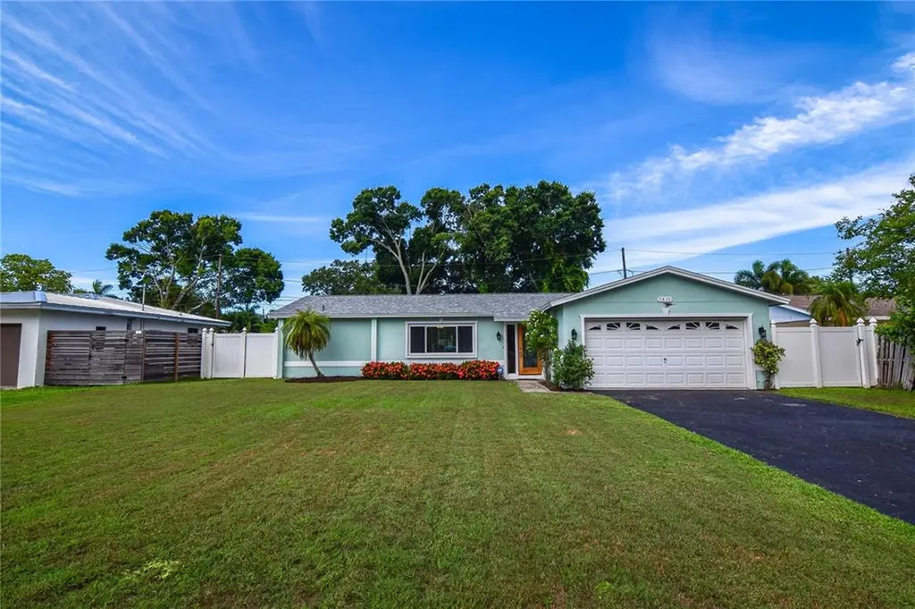 5830 Bayshore Drive Seminole FL 33772