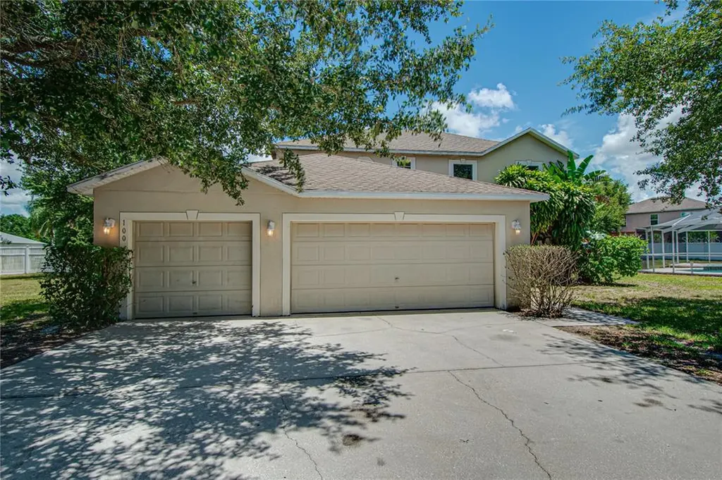 100 Evergreen Drive Auburndale FL 33823